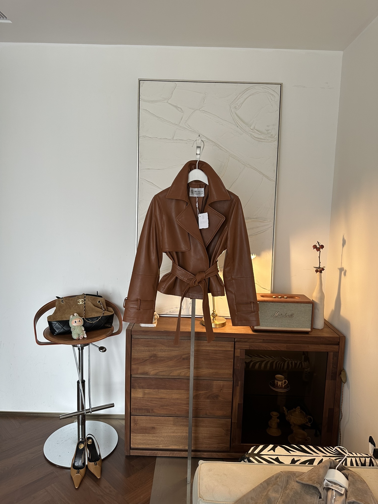 BRUNELLO CUCINELLI Женская куртка из кожи с поясом BRUNELLO CUCINELLI Женская куртка из кожи с поясом