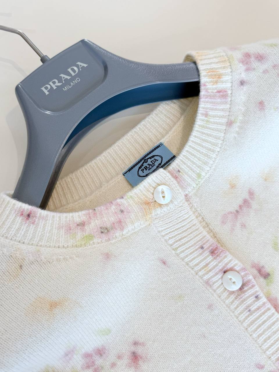 PRADA Женский кардиган  PRADA Женский кардиган
