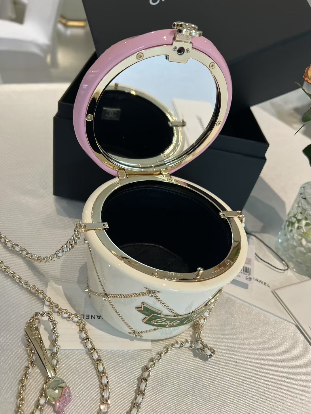 CHANEL Женская сумка 25C Ice Cream CHANEL Женская сумка 25C Ice Cream