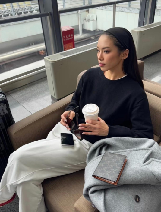 CELINE Женская обложка на паспорт