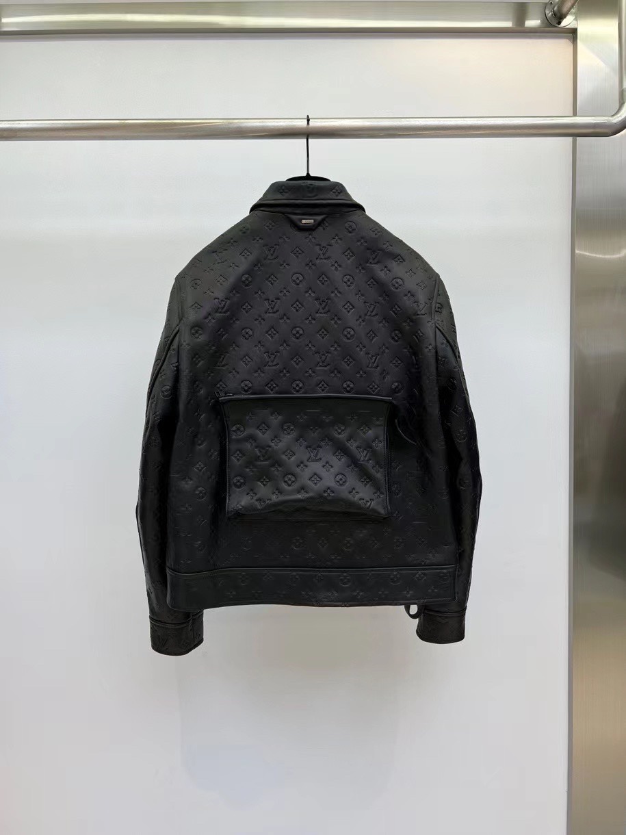 LOUIS VUITTON Мужская кожаная куртка LOUIS VUITTON Мужская кожаная куртка