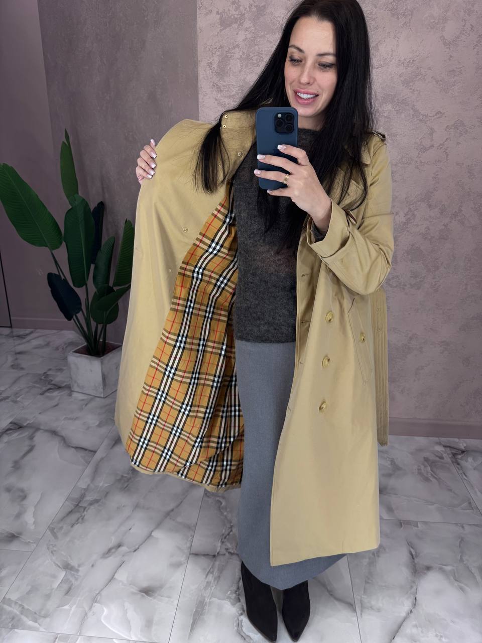 BURBERRY Женское двубортное пальто тренч BURBERRY Женское двубортное пальто тренч