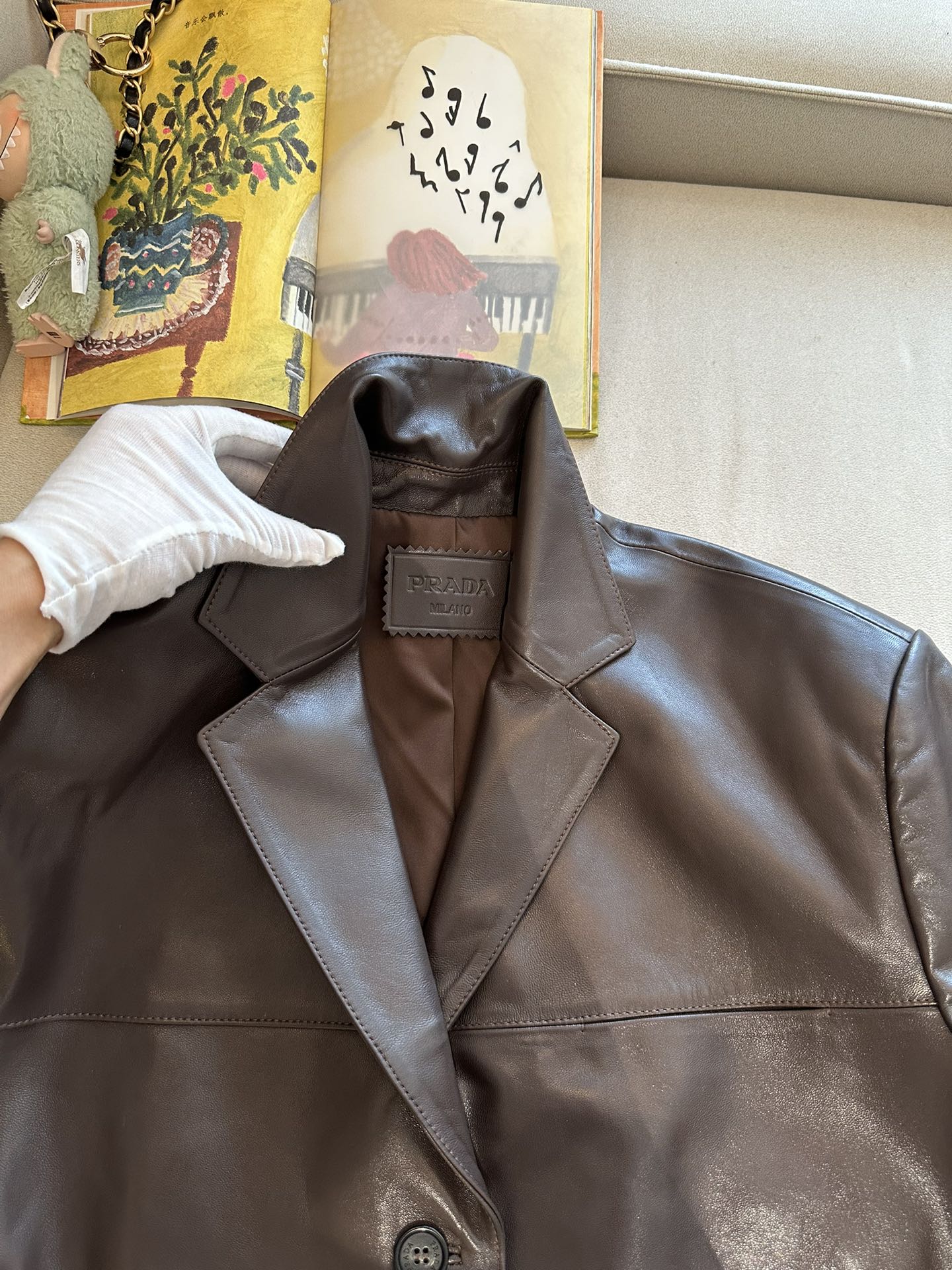 PRADA Женский кожаный жакет PRADA Женский кожаный жакет