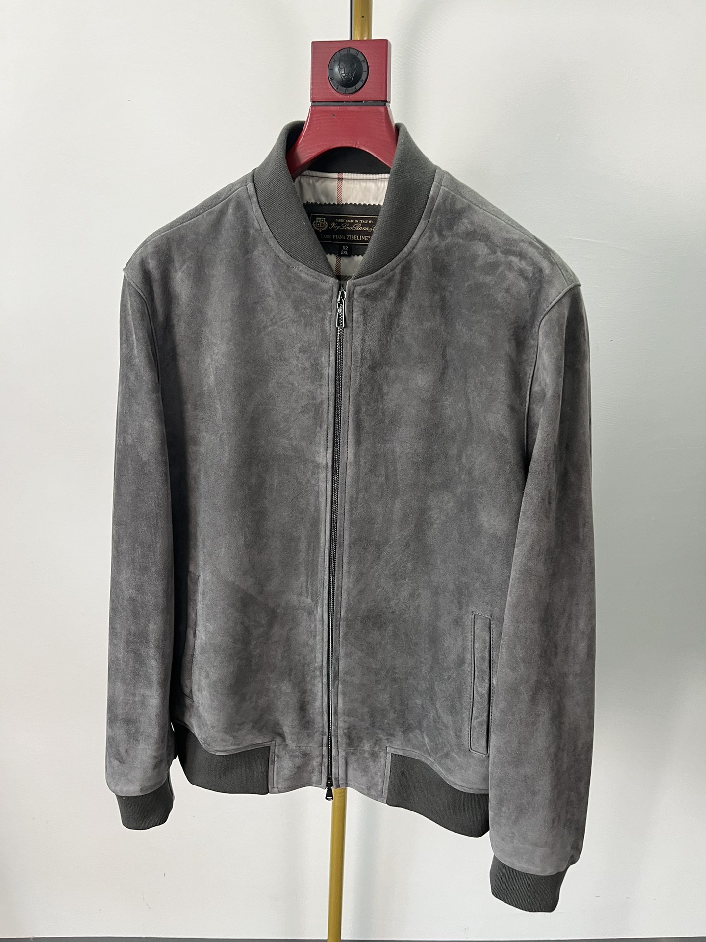 LORO PIANA Мужская куртка-бомбер из замши