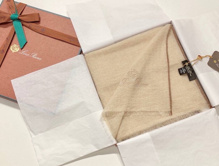 LORO PIANA Женские шарф из кашемира