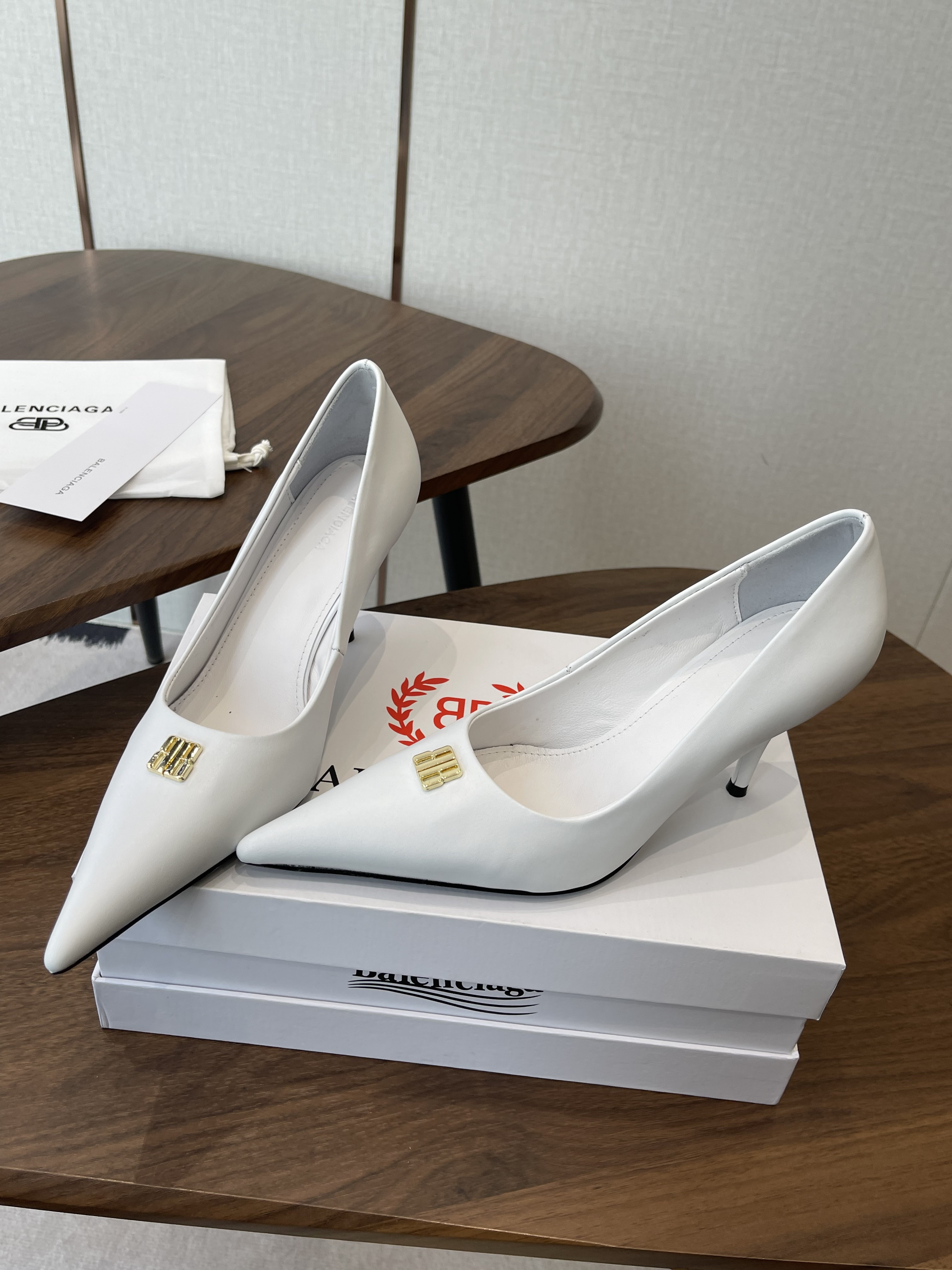 BALENCIAGA Женские туфли BALENCIAGA Женские туфли