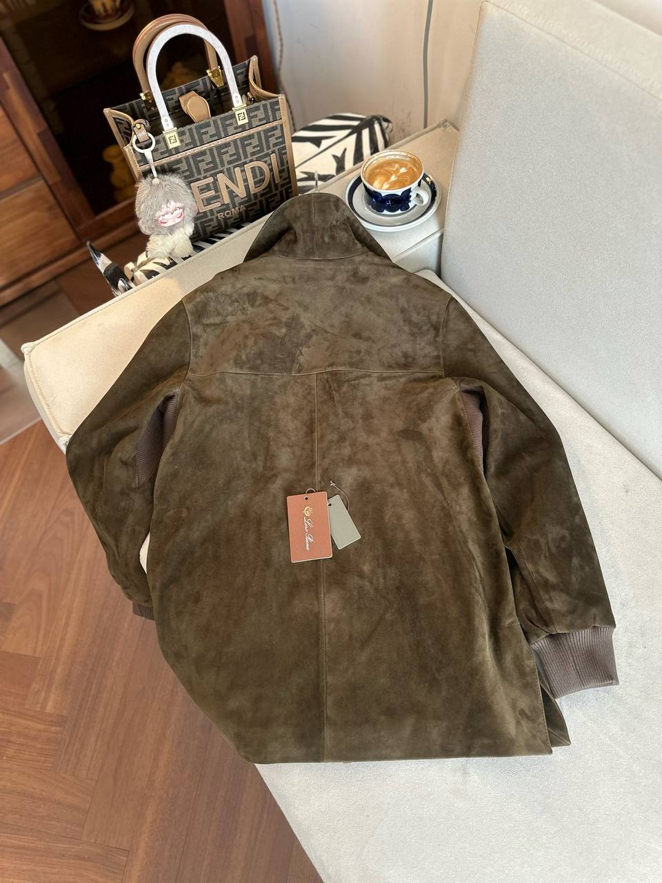 LORO PIANA Женская кожаная куртка из козьей кожи 