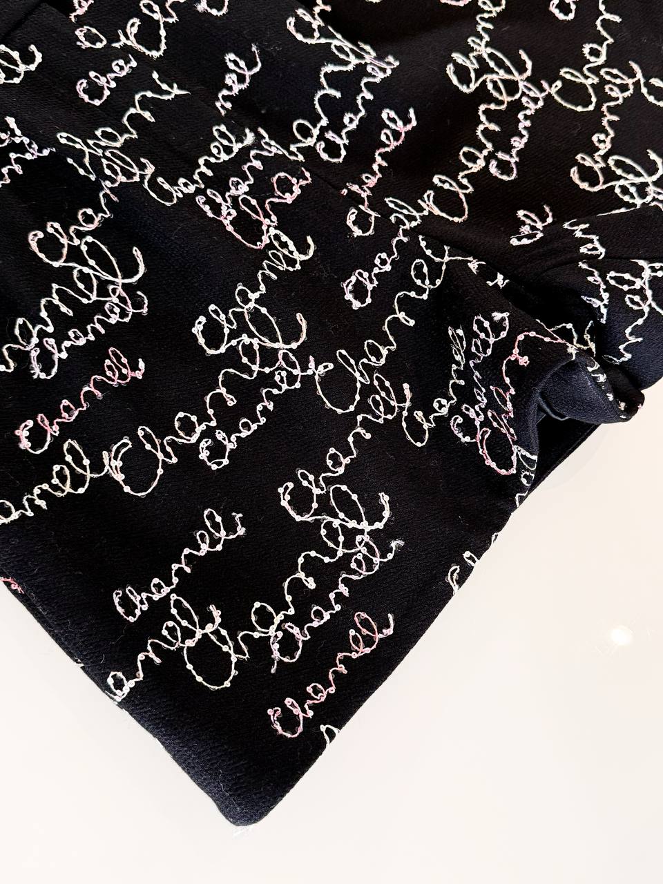 CHANEL Женские шорты CHANEL Женские шорты