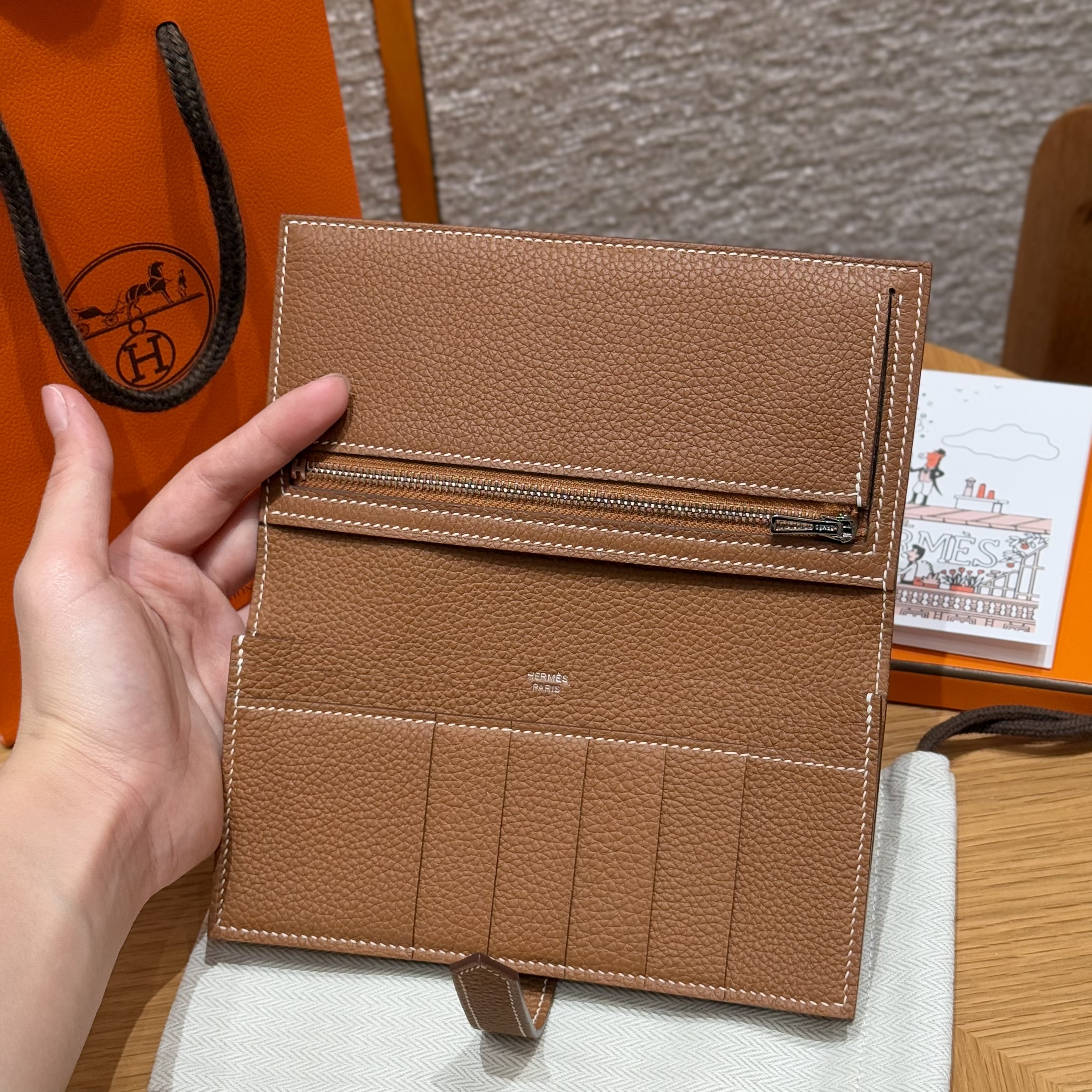 HERMES Кошелёк Bearn 17.5 см 37/Gold Togo HERMES Кошелёк Bearn 17.5 см 37/Gold Togo