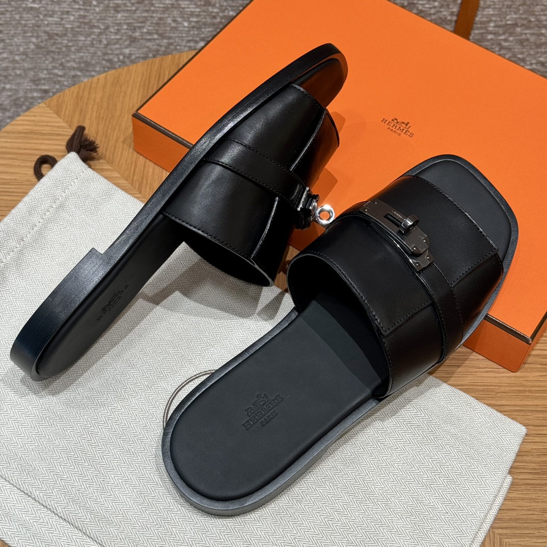 HERMES Мужские сандалии Gabriel