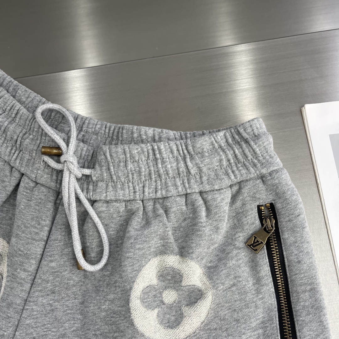 LOUIS VUITTON Мужские шорты LOUIS VUITTON Мужские шорты