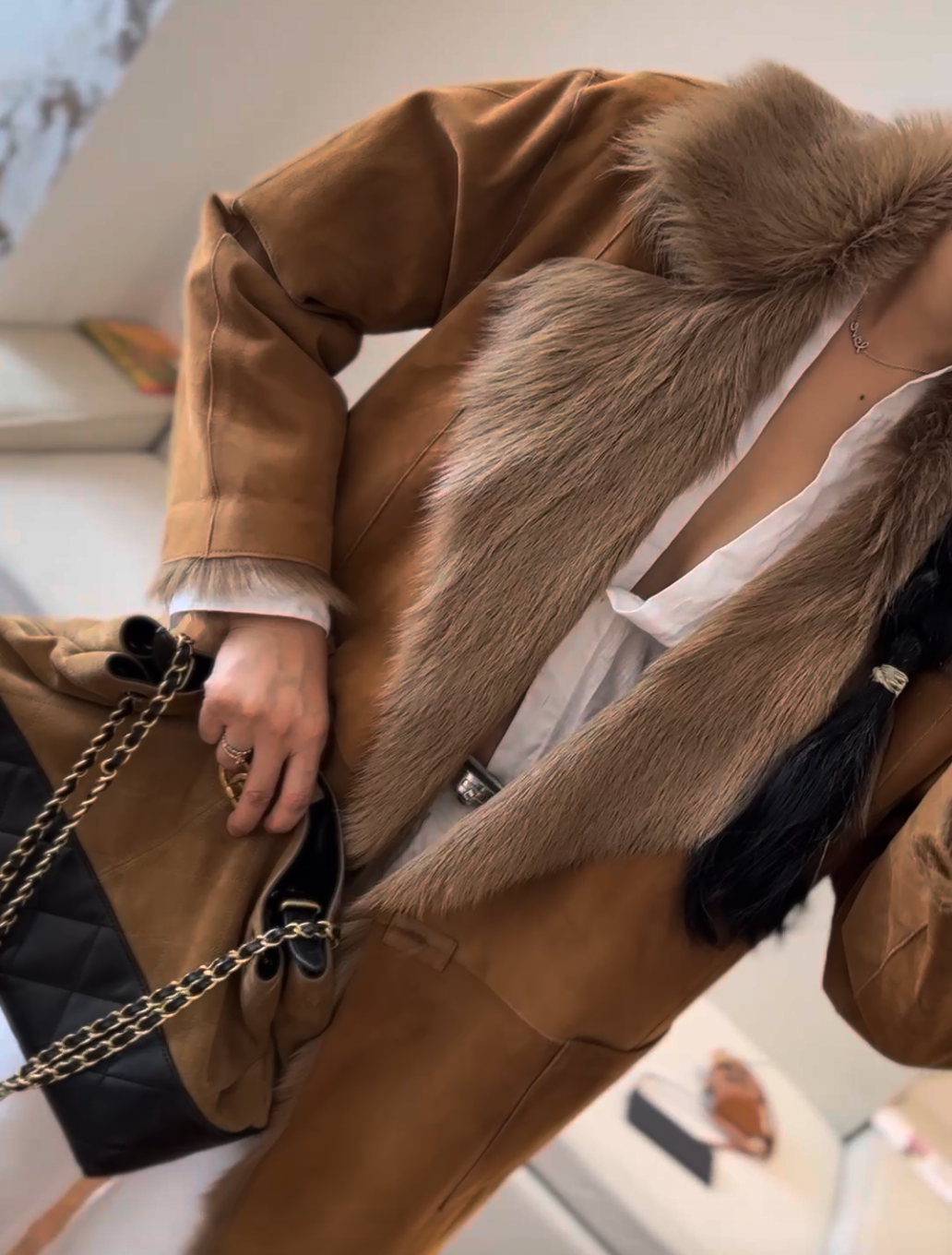 THE ROW Женская дублёнка с мехом лисы THE ROW Женская дублёнка с мехом лисы