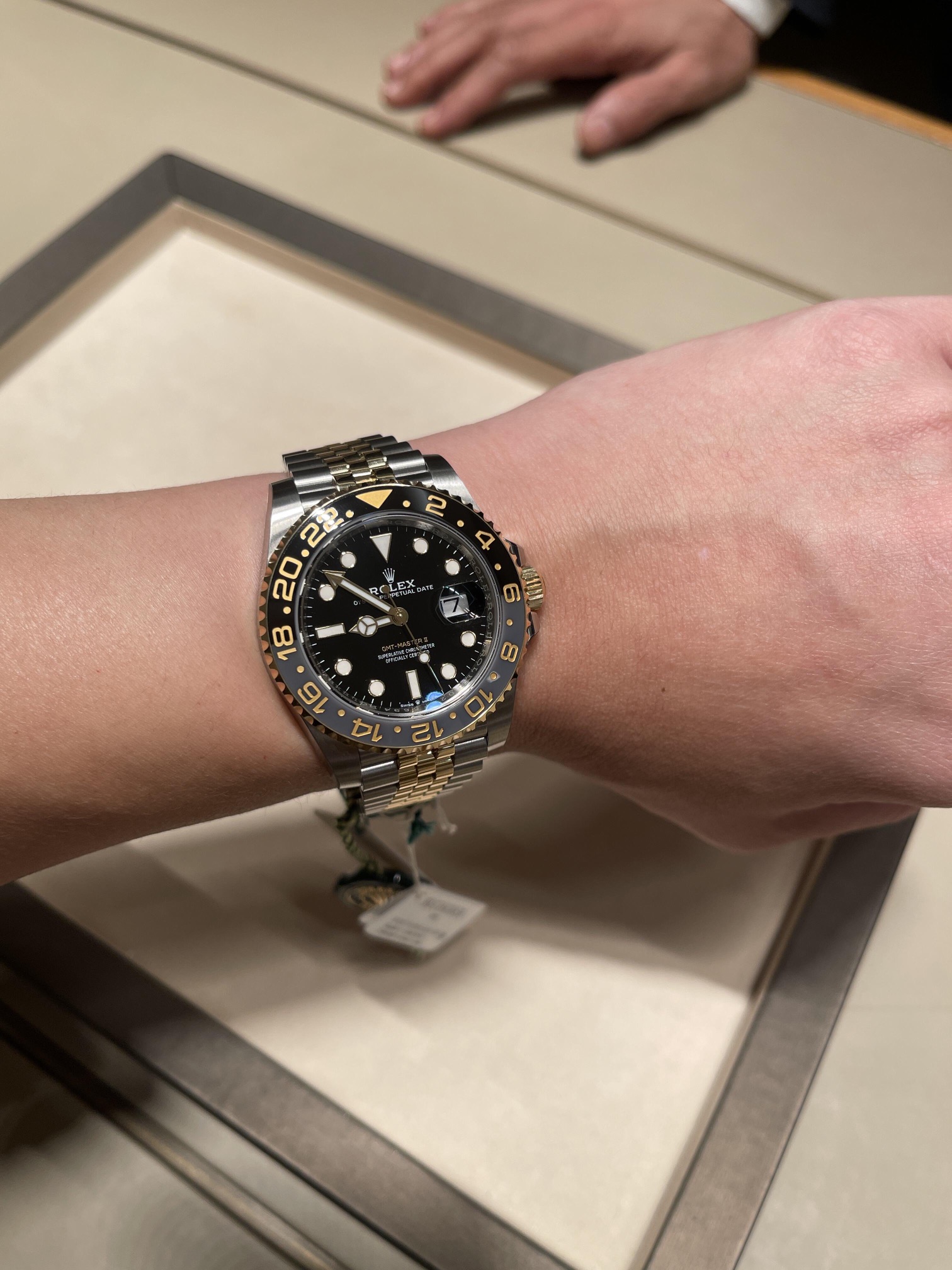 ROLEX Мужские часы GMT-Master II 126713grnr-0001 40 мм ROLEX Мужские часы GMT-Master II 126713grnr-0001 40 мм