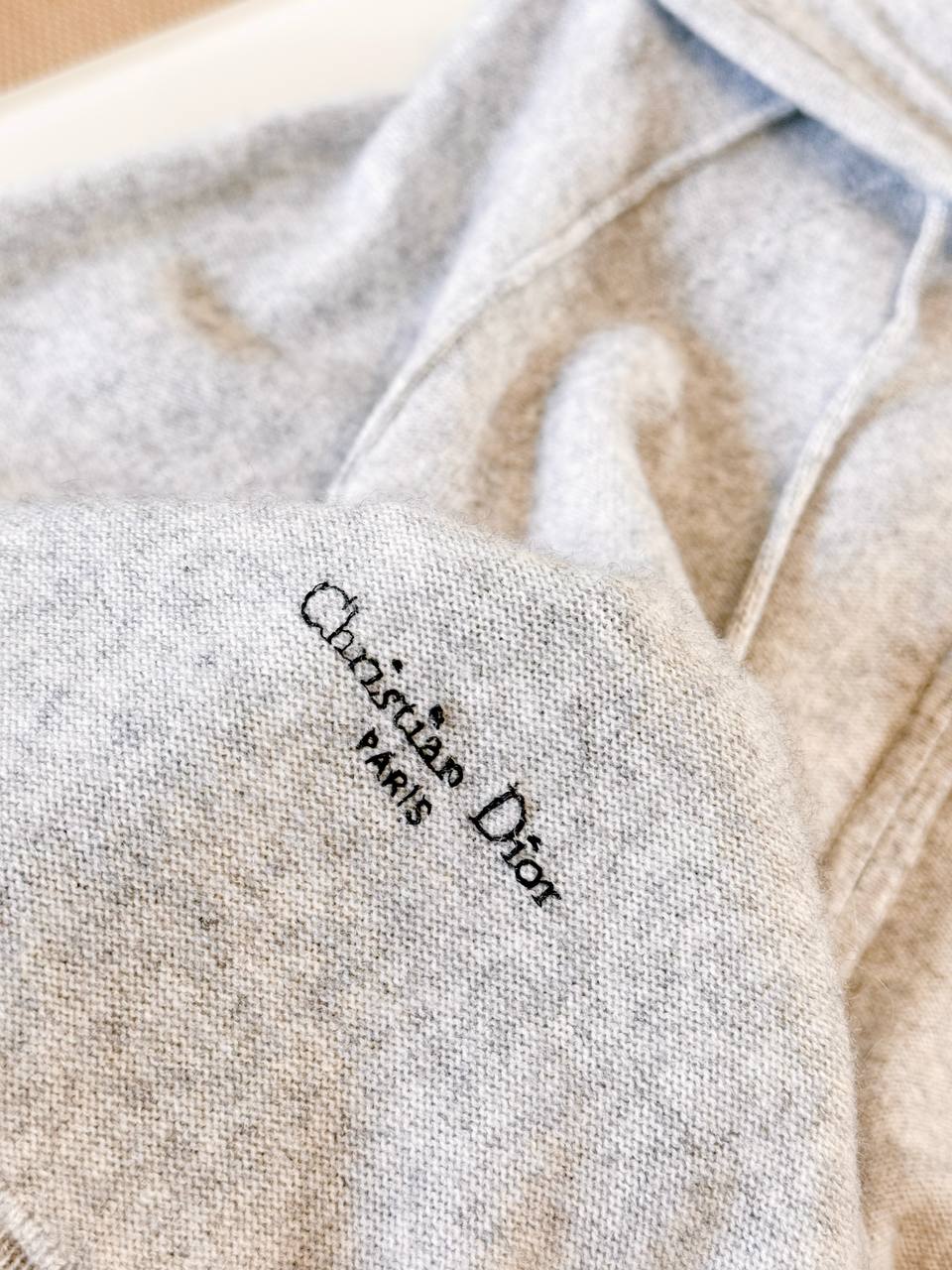 CHRISTIAN DIOR Женская толстовка CHRISTIAN DIOR Женская толстовка