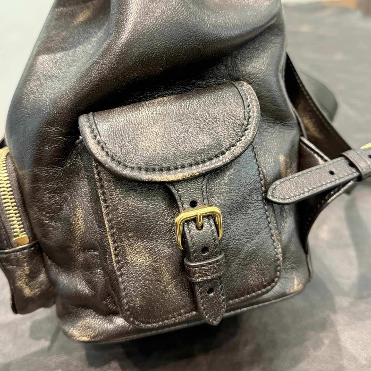 MIU MIU Женский рюкзак MIU MIU Женский рюкзак