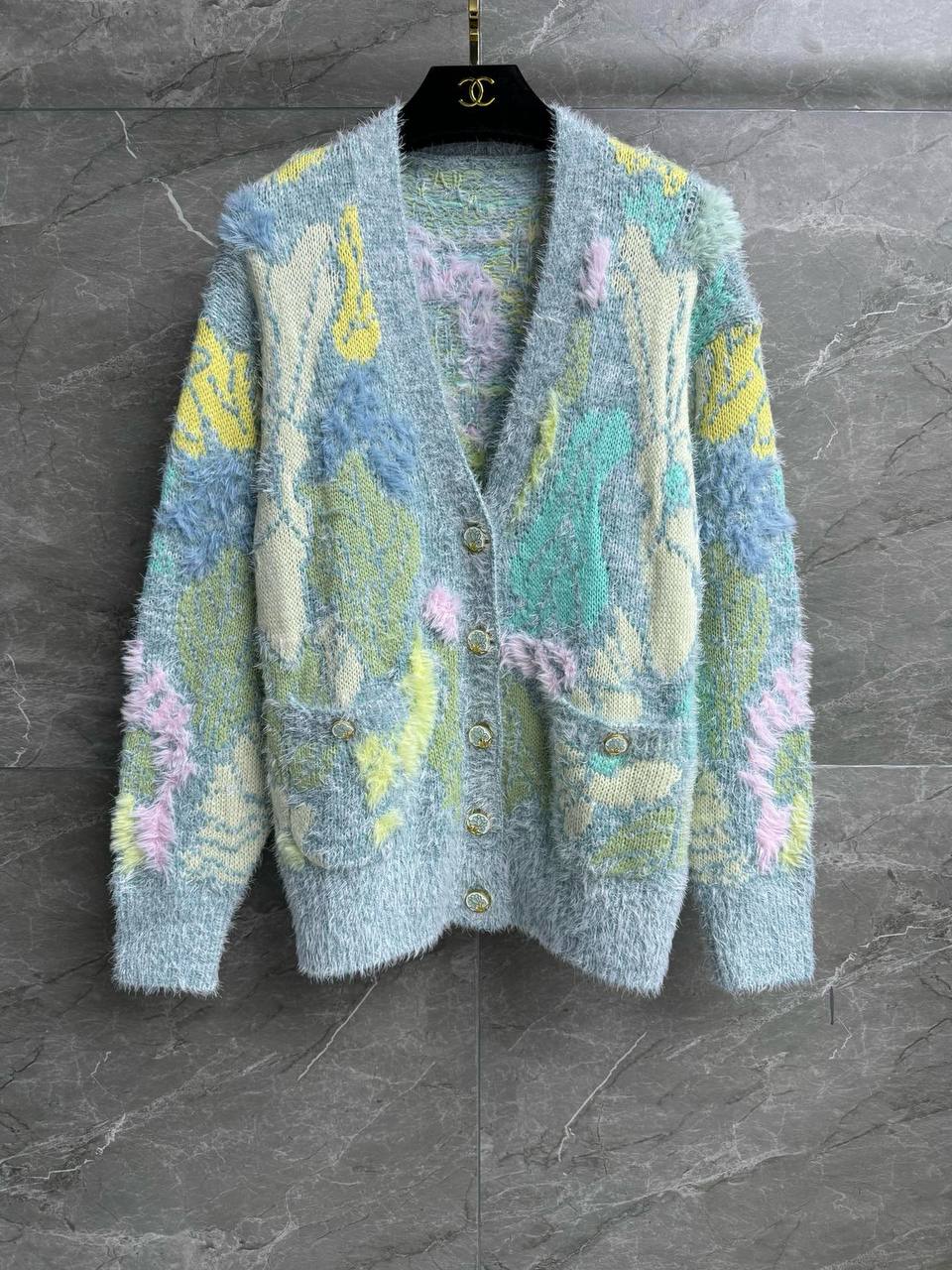 CHANEL Женский кардиган  CHANEL Женский кардиган