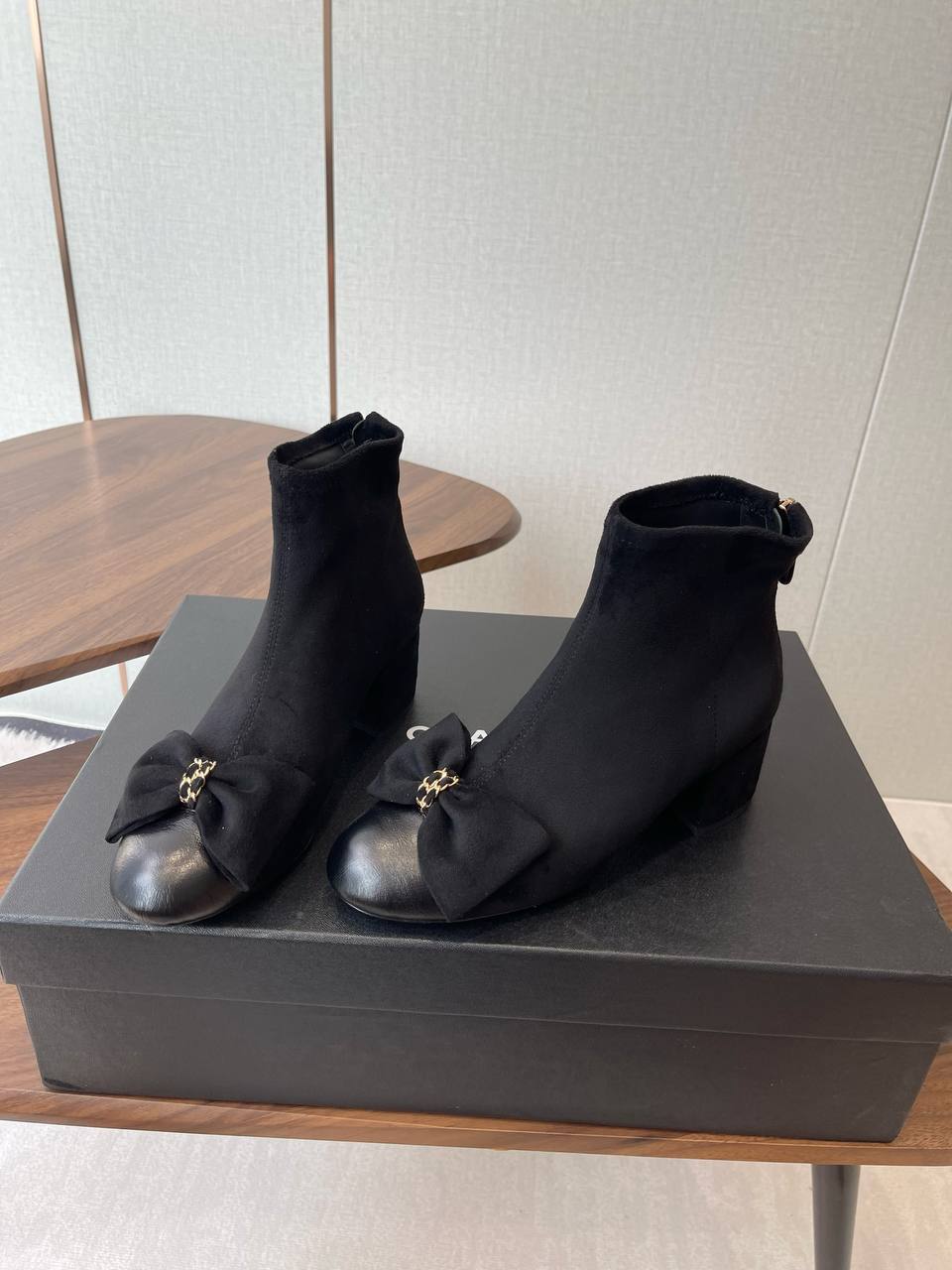 CHANEL Женские ботильоны из овчины 