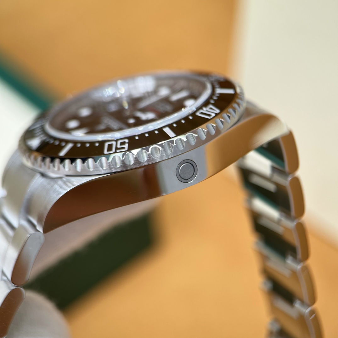 ROLEX Мужские часы Sea-Dweller 126600 43 мм ROLEX Мужские часы Sea-Dweller 126600 43 мм