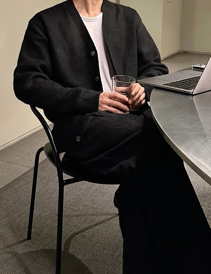 BURBERRY Мужской кардиган в черном цвете BURBERRY Мужской кардиган в черном цвете