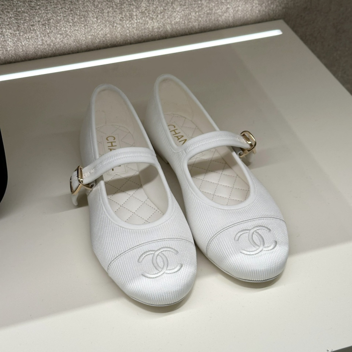 CHANEL Балетки из овечьей кожи