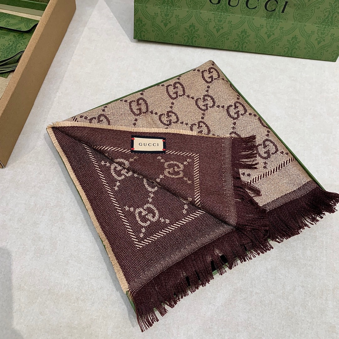 GUCCI Женский жаккардовый шарф 