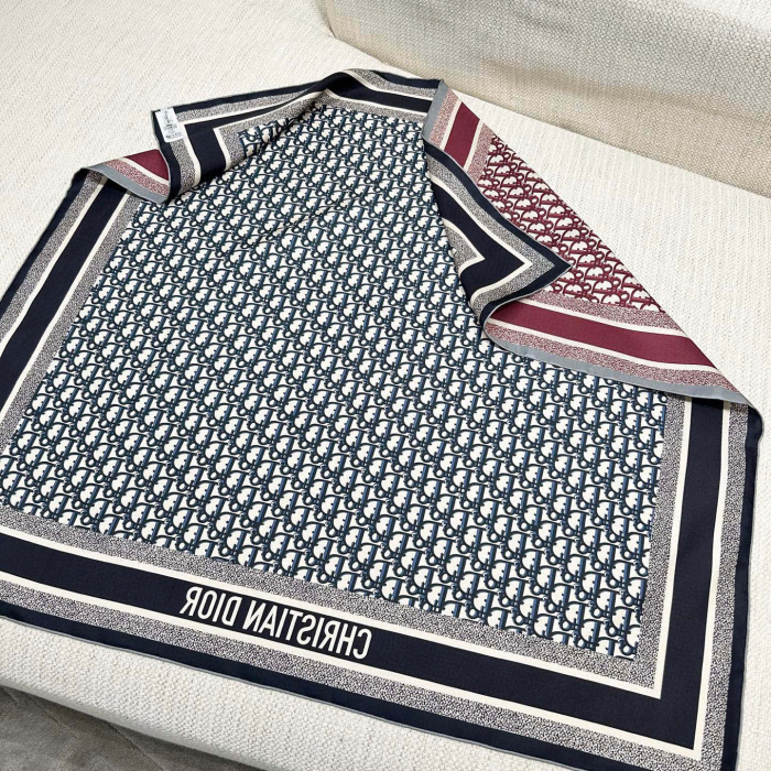 CHRISTIAN DIOR Женский платок Diortwin Dior Oblique 90