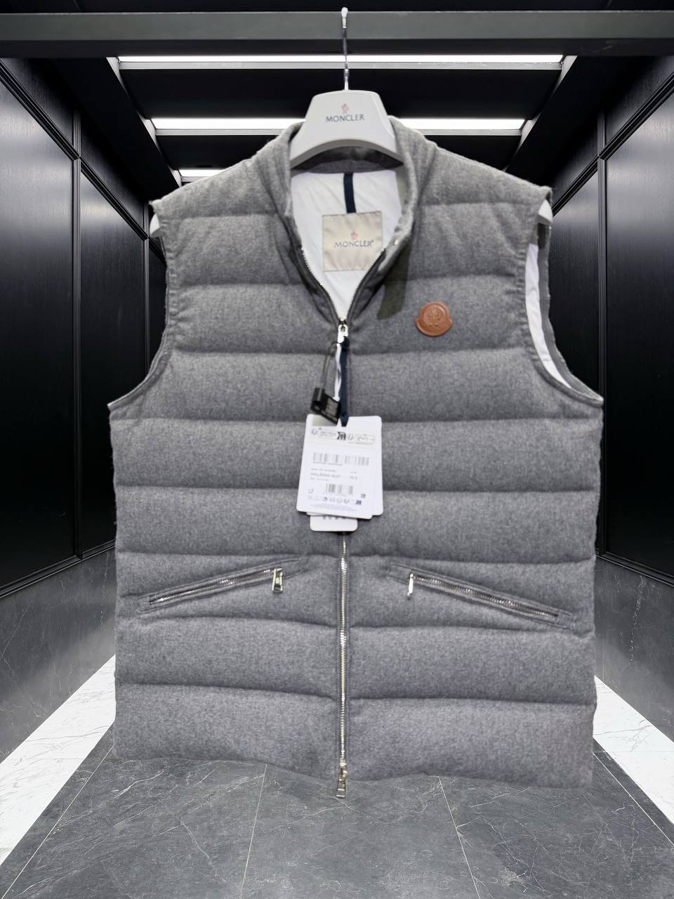 MONCLER Мужской жилет MONCLER Мужской жилет