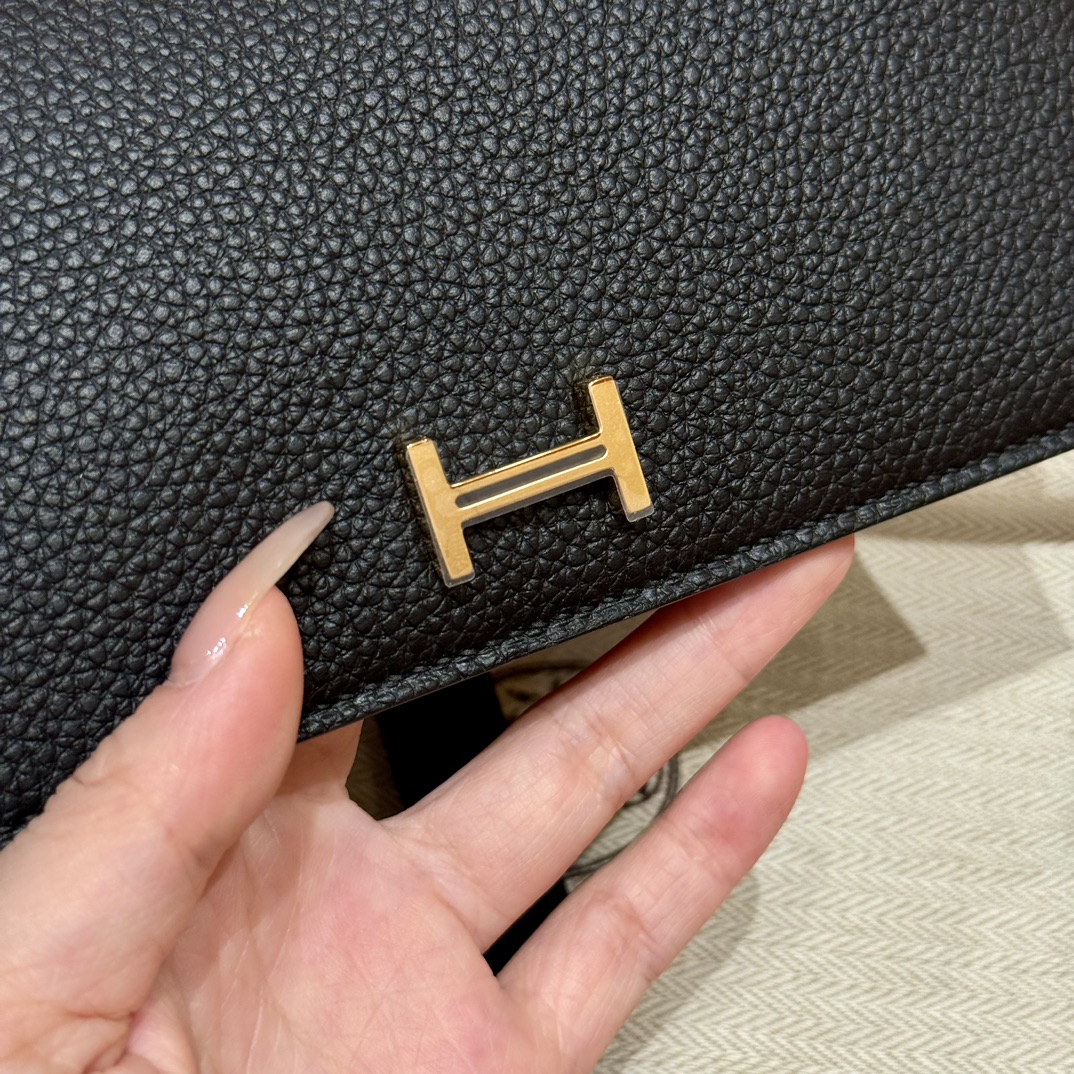 HERMES Кошелёк Bearn 17.5 см 89/Noir Togo HERMES Кошелёк Bearn 17.5 см 89/Noir Togo