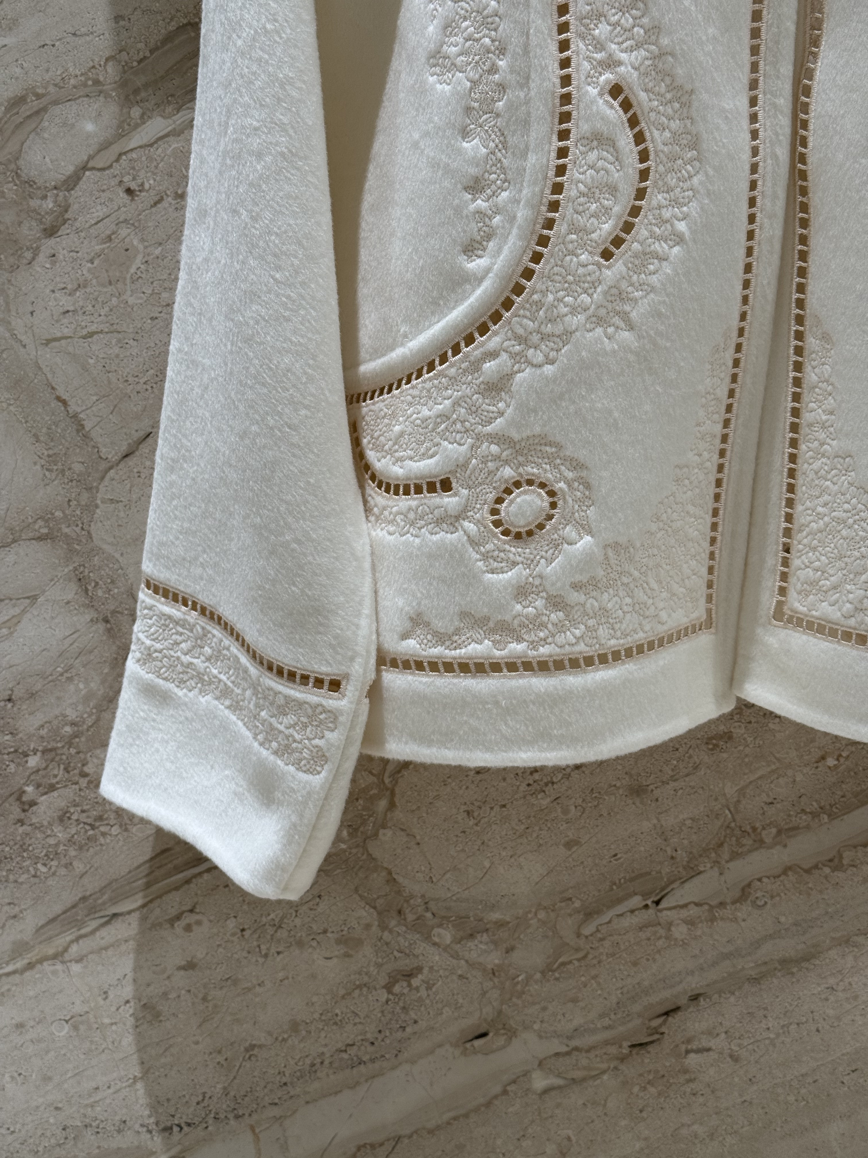 HERMES Женский жакет из кашемира HERMES Женский жакет из кашемира