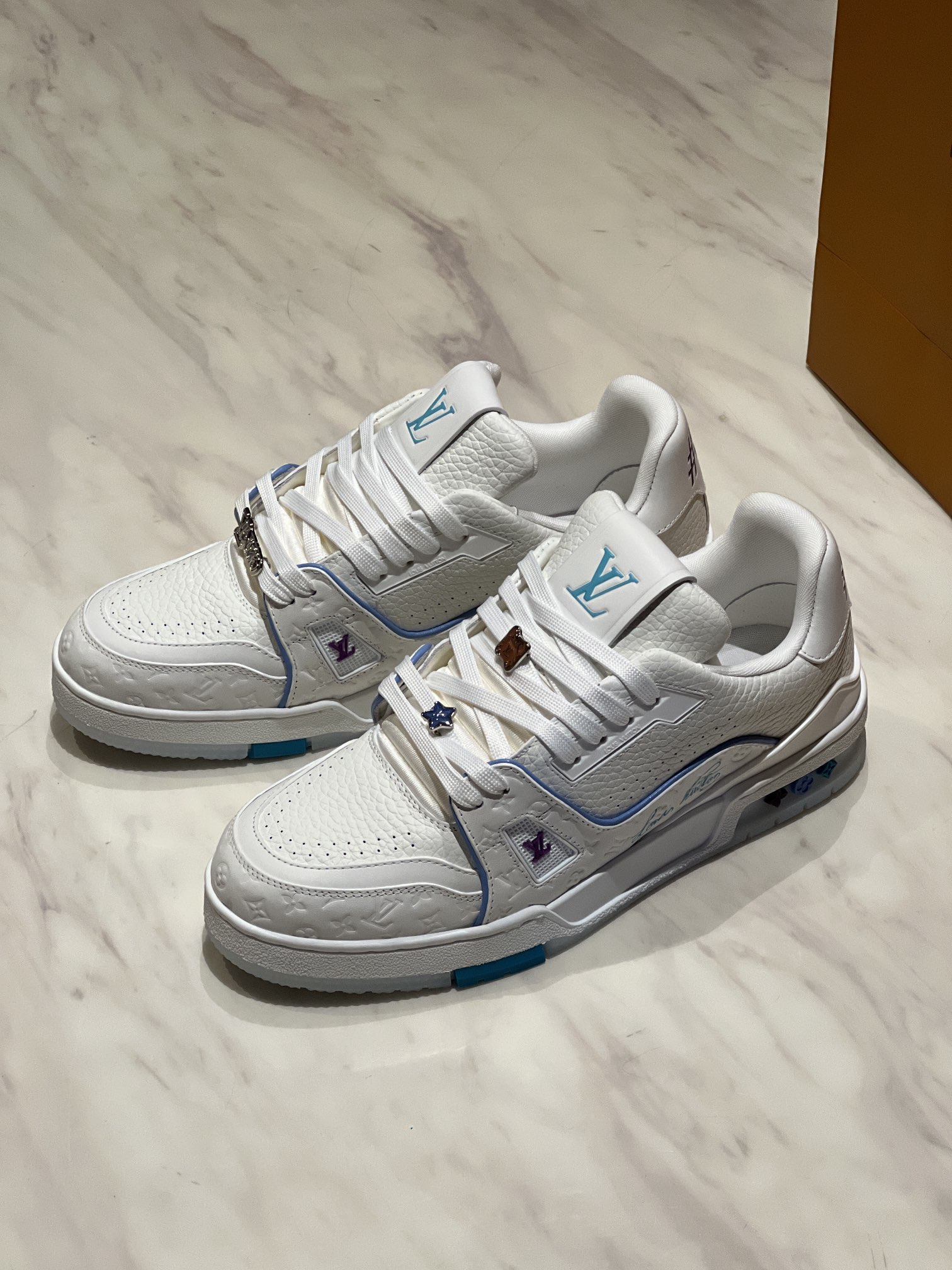 LOUIS VUITTON Кроссовки LV Trainer 25FW