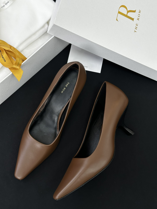 THE ROW Женские туфли телячья кожа