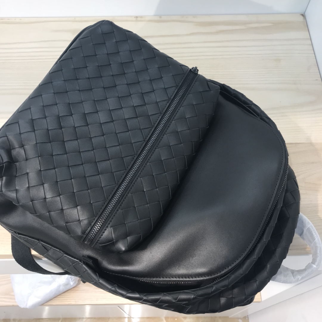 BOTTEGA VENETA Мужской Рюкзак BOTTEGA VENETA Мужской Рюкзак