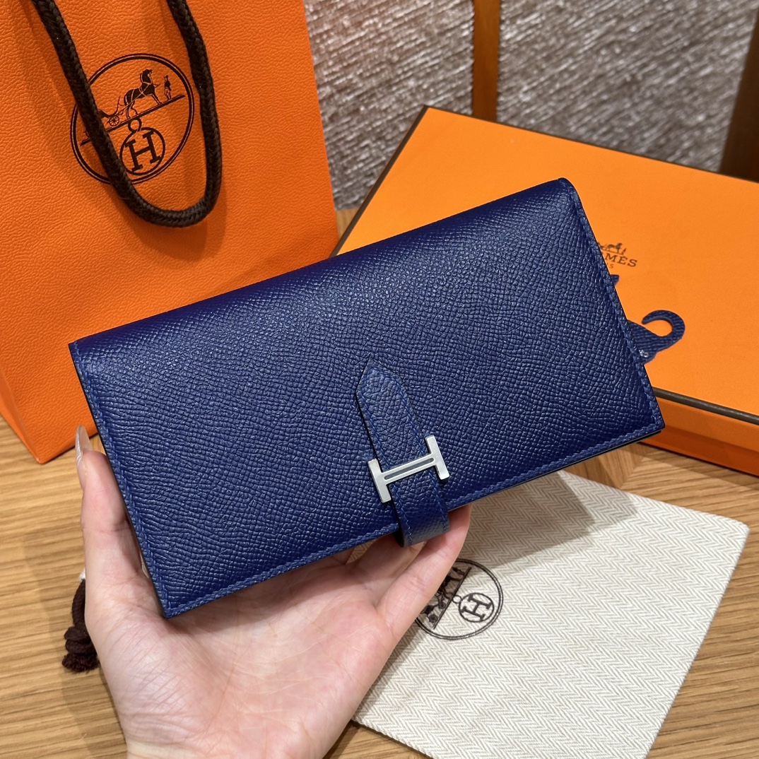 HERMES Кошелёк Bearn 17.5 см M3/Blue encer Epsom HERMES Кошелёк Bearn 17.5 см M3/Blue encer Epsom