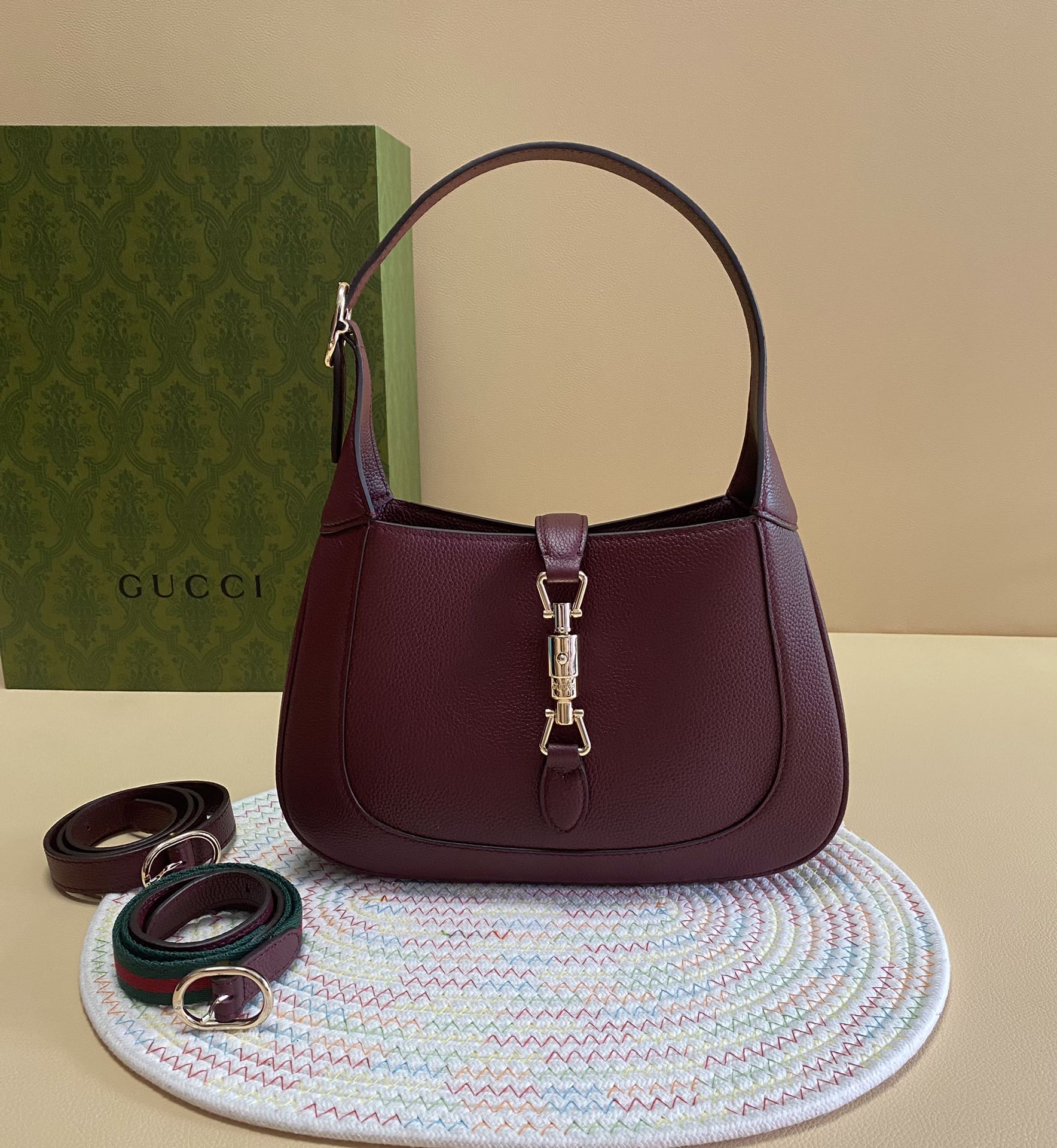 GUCCI Женская сумка Jackie 1961 GUCCI Женская сумка Jackie 1961