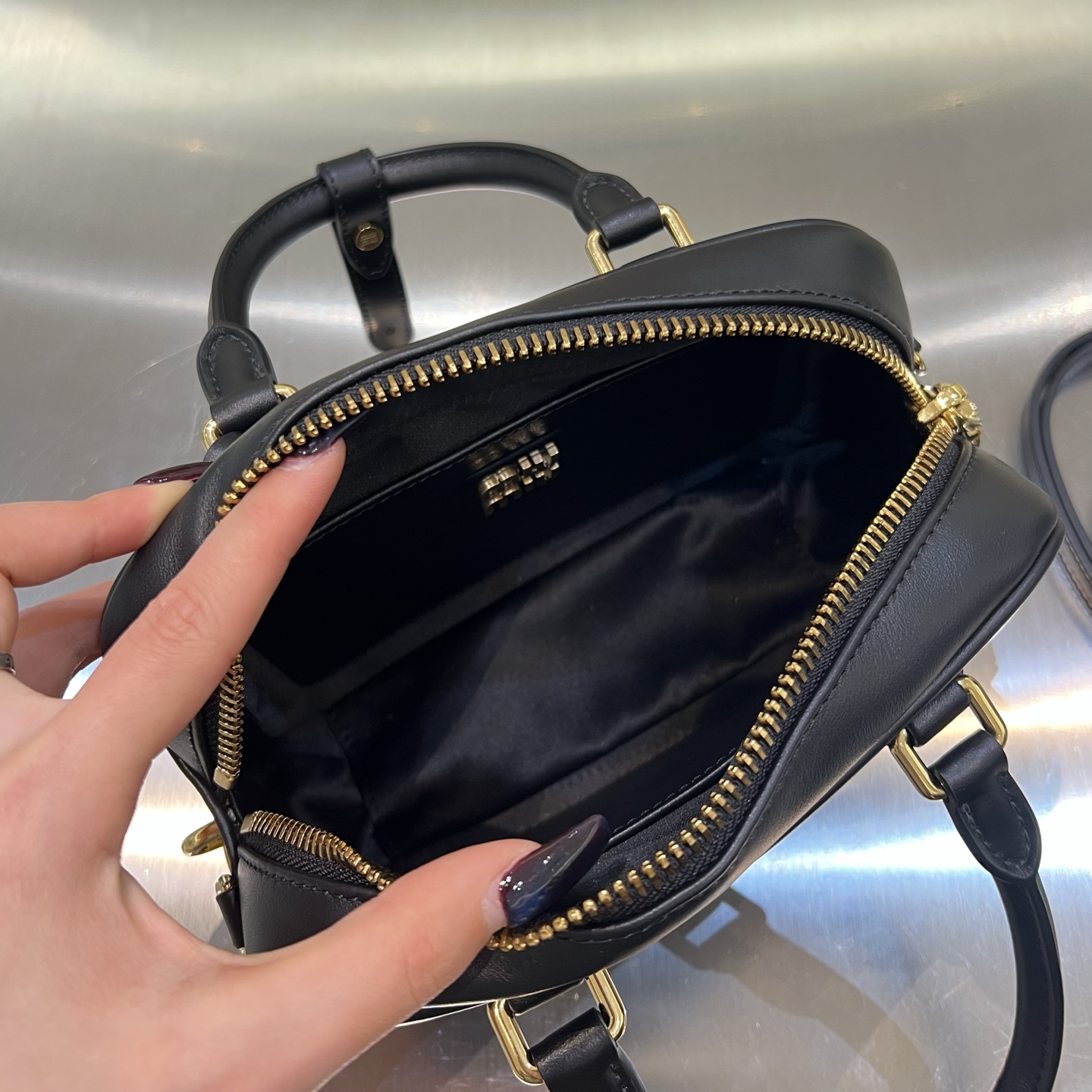 MIU MIU Женская сумка Arcadie