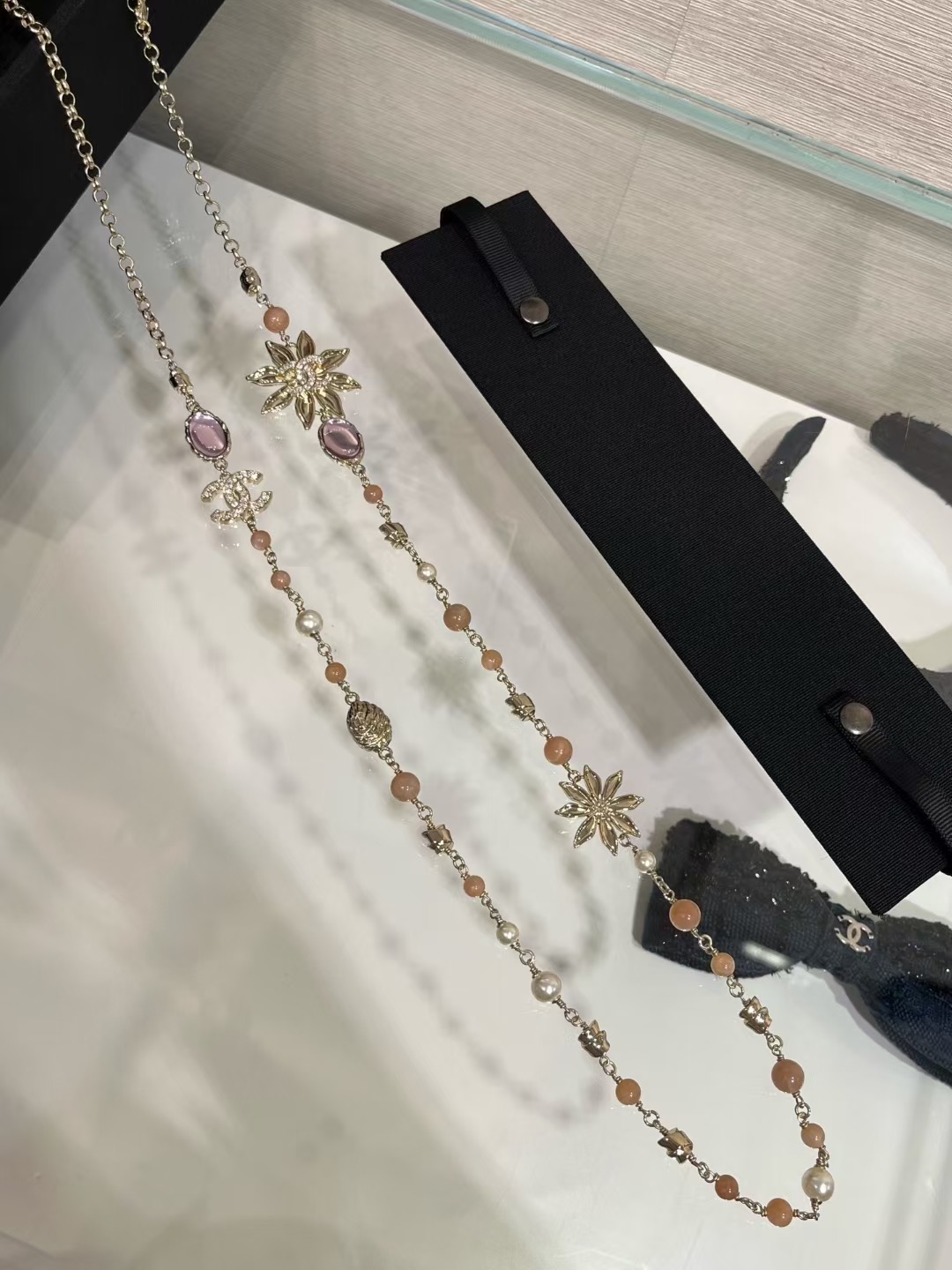 CHANEL Женское колье 25A CHANEL Женское колье 25A