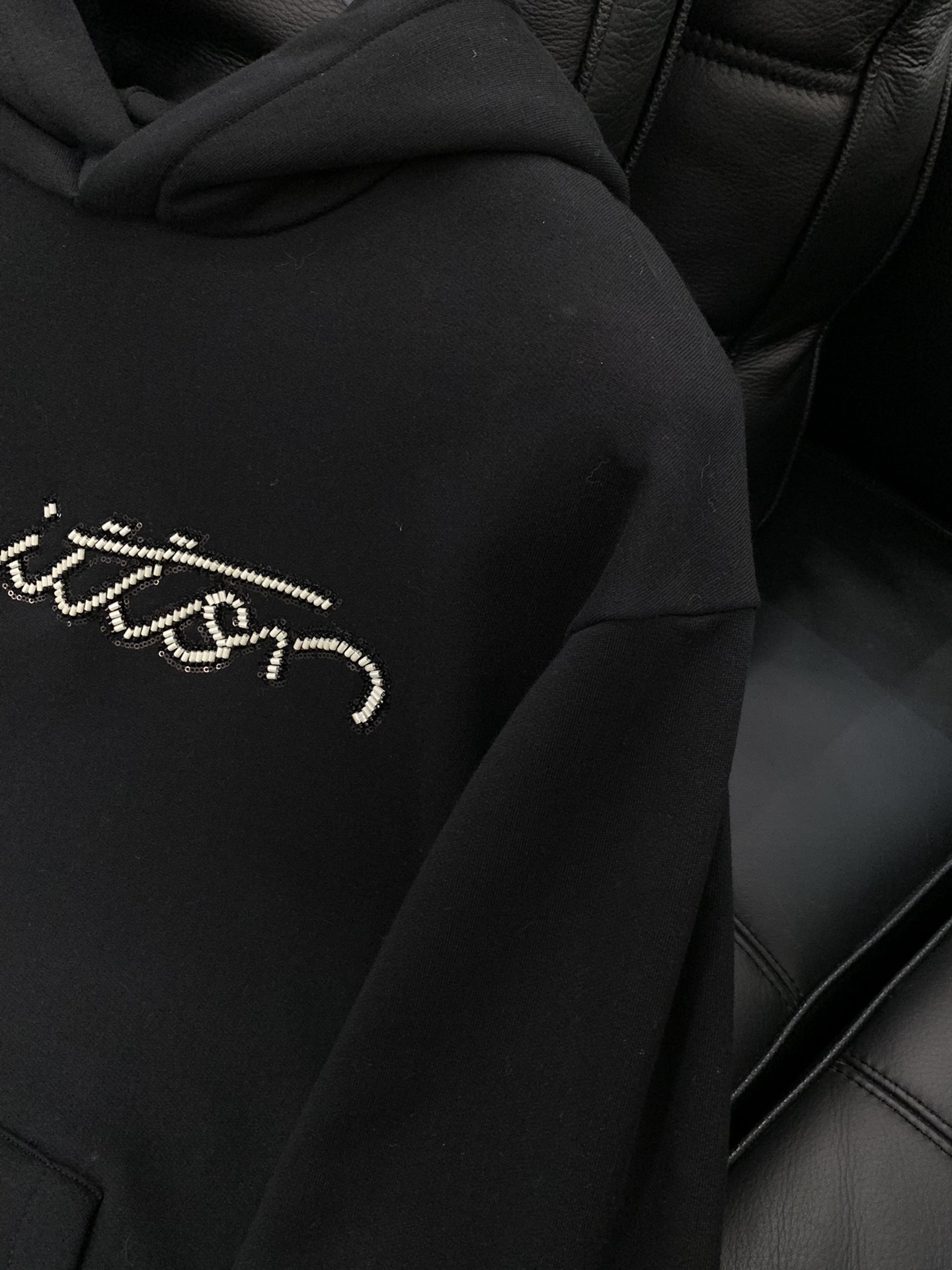 LOUIS VUITTON Мужская толстовка LOUIS VUITTON Мужская толстовка