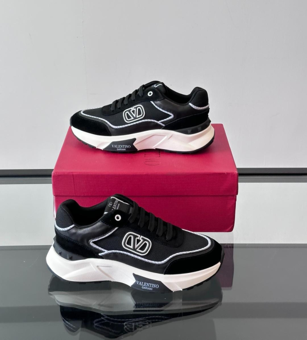 VALENTINO Мужские кроссовки