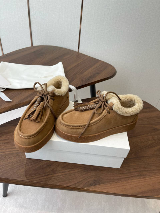 THE ROW Женские лоферы из овчины