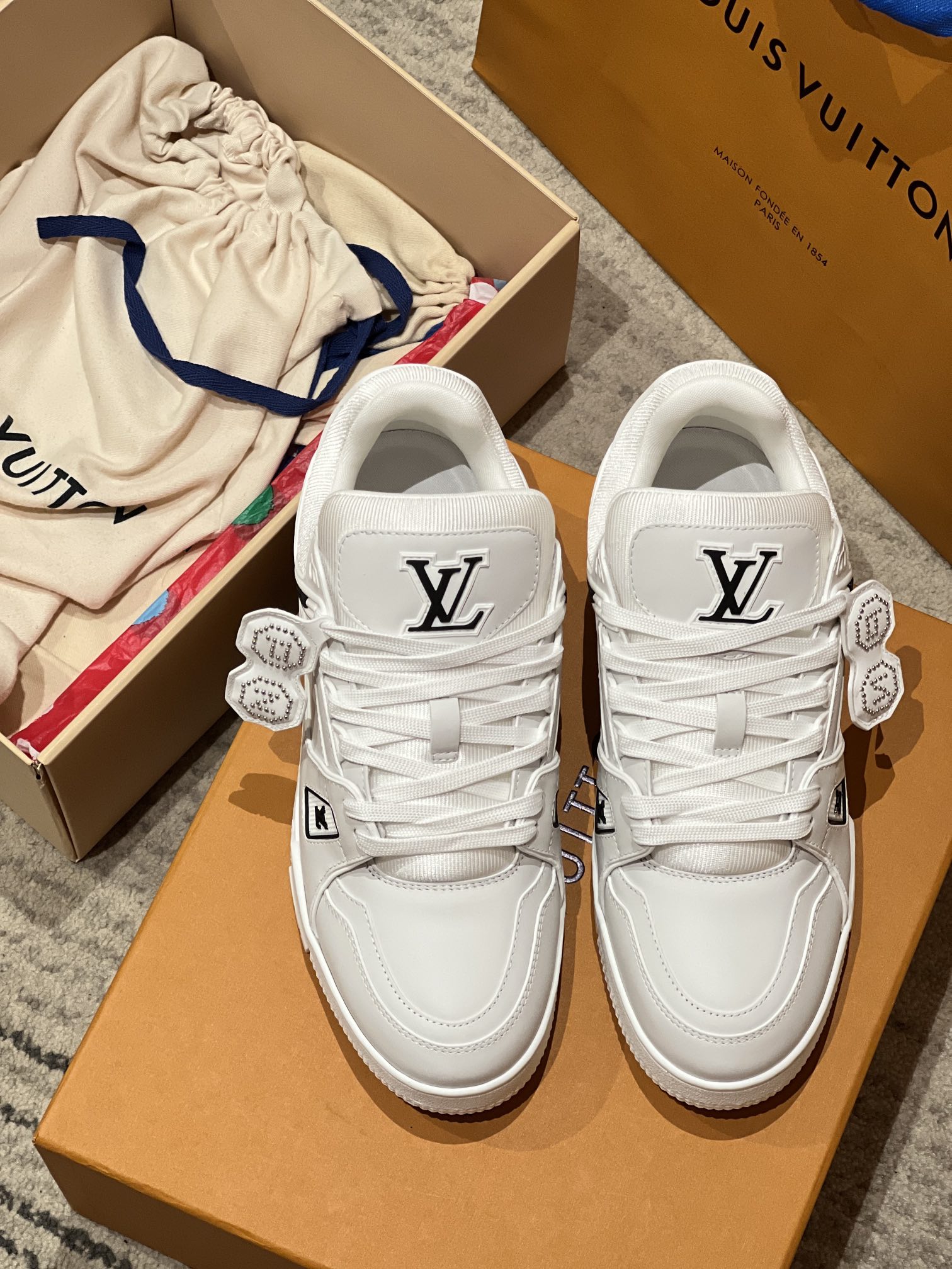 LOUIS VUITTON Кроссовки LV Trainer 25FW