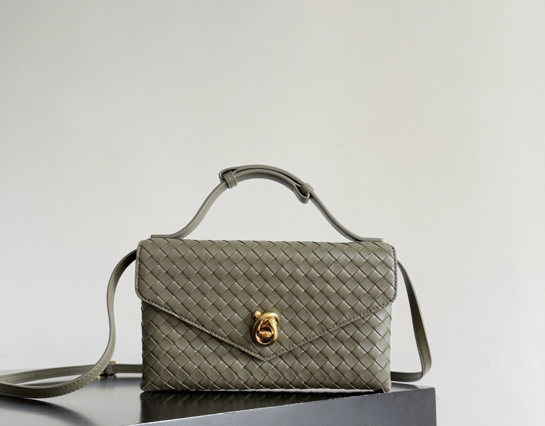 BOTTEGA VENETA Сумка Knot Lock