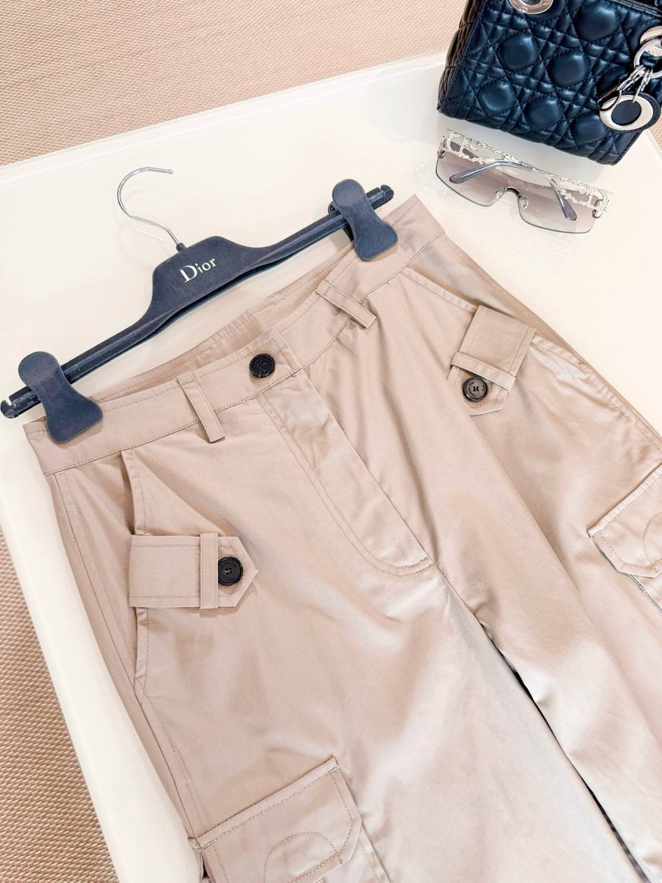 CHRISTIAN DIOR Женские брюки CHRISTIAN DIOR Женские брюки