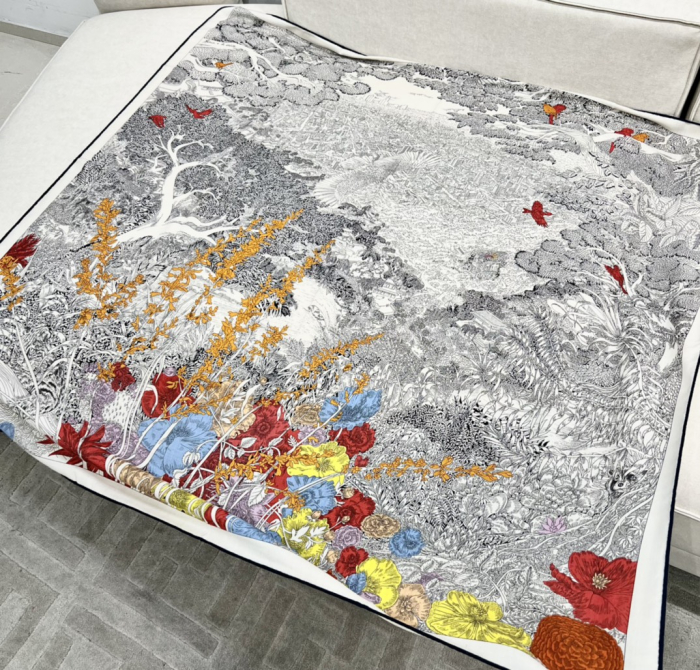 HERMES Женский платок из кашемира