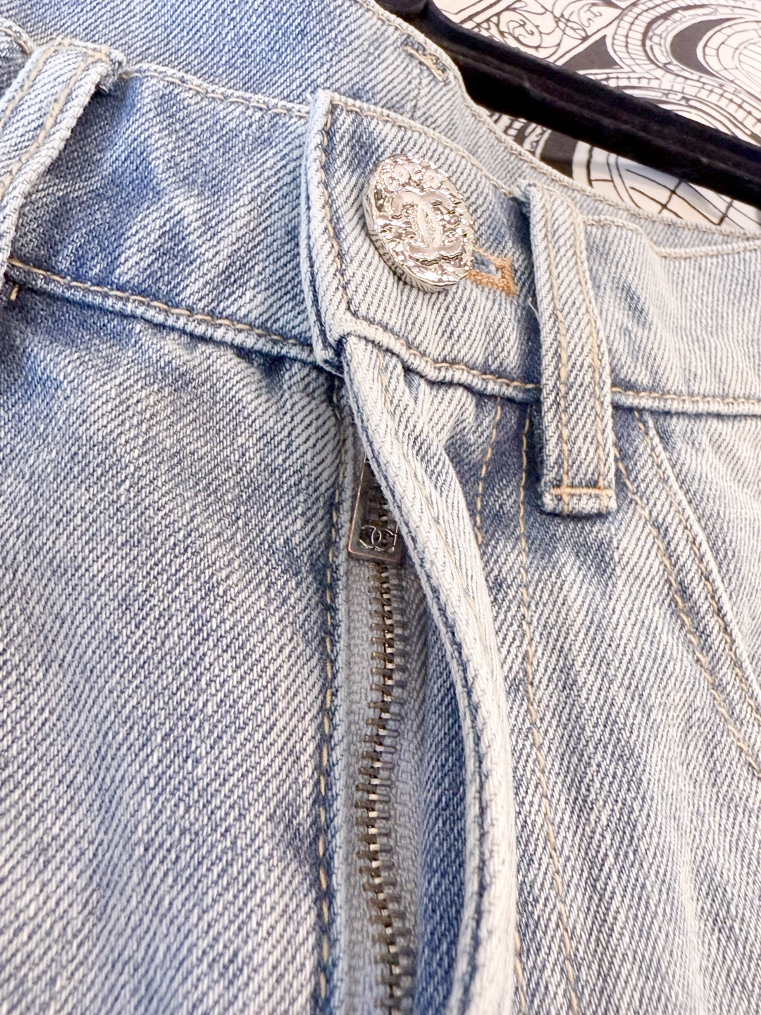 CHANEL Женские шорты CHANEL Женские шорты