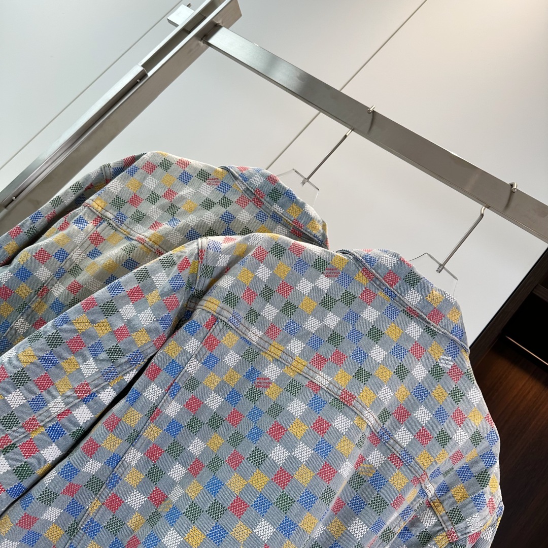 LOUIS VUITTON Мужской костюм LOUIS VUITTON Мужской костюм