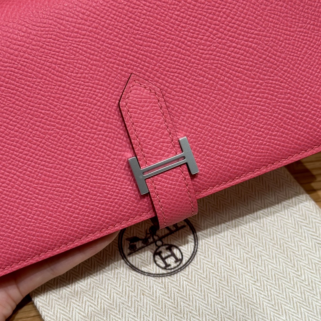 HERMES Кошелёк Bearn 17.5 см U5/Rose lipstick Epsom HERMES Кошелёк Bearn 17.5 см U5/Rose lipstick Epsom