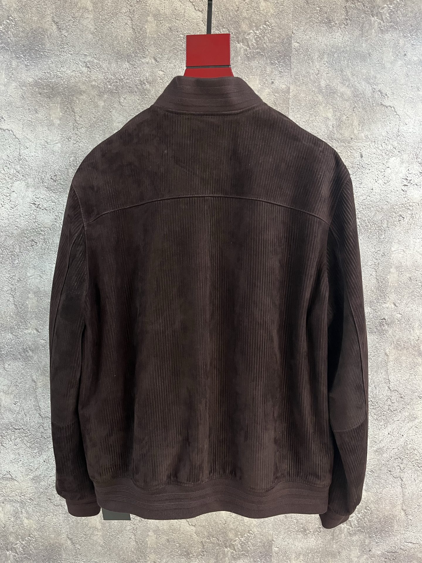 LORO PIANA Мужская куртка из замши LORO PIANA Мужская куртка из замши