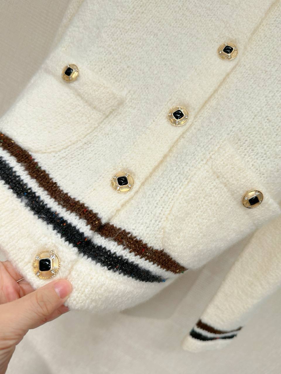 CHANEL Женский кардиган из кашемира CHANEL Женский кардиган из кашемира