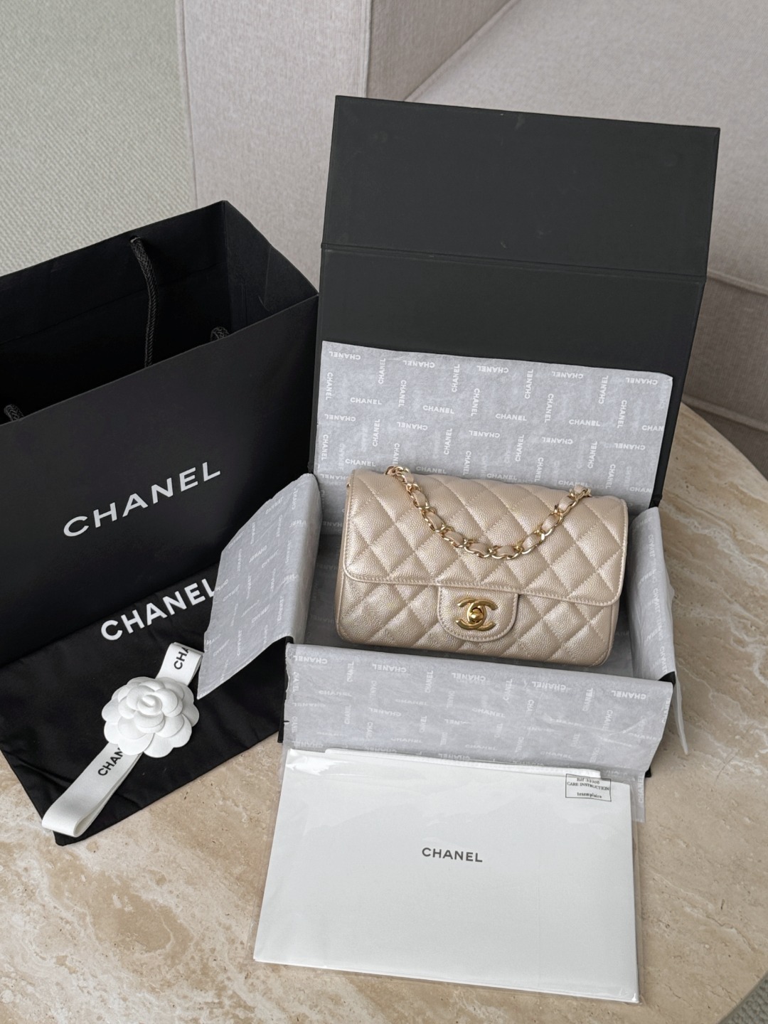 CHANEL Женская сумка с ручкой CF20 зернистая кожа