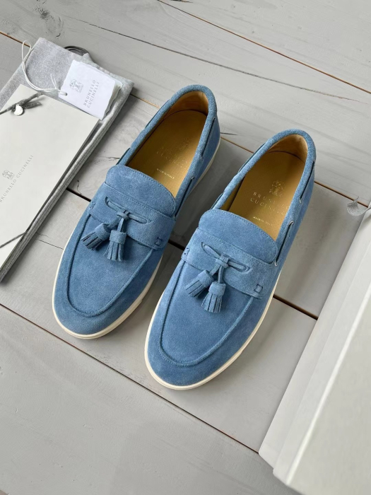 BRUNELLO CUCINELLI Мужские лоферы из замши с кисточками